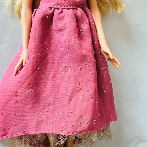 Fashion fever barbie doll 2007 - Picture 12 of 13